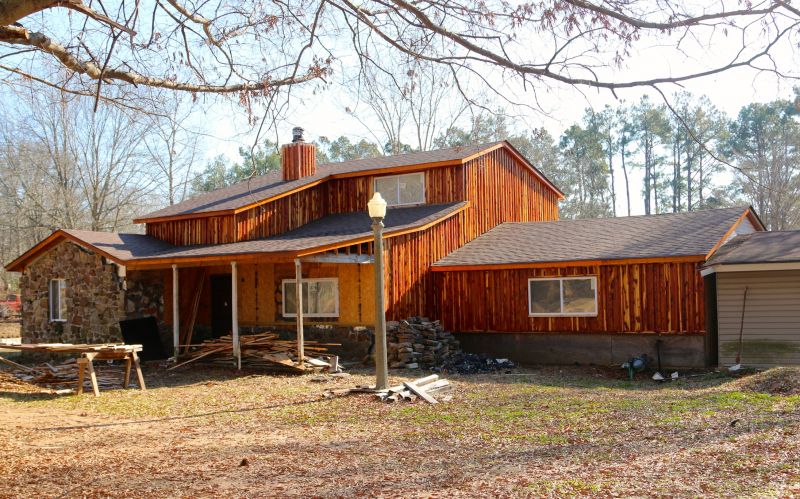 Wood Barn Siding Installation in Maury County, TN
